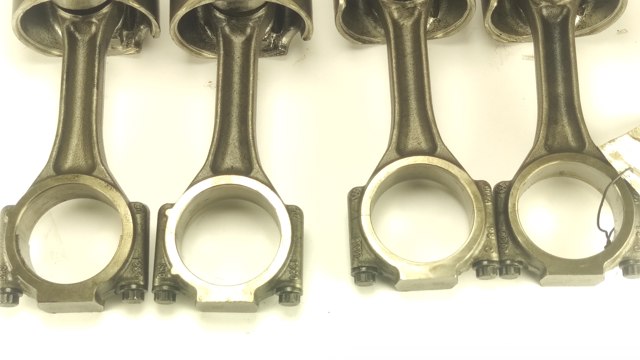Шатун двигателя Фольксваген Гольф PLUS 5