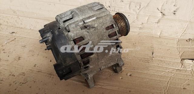 VAG 03L903023E Генератор в наличии Черкассы