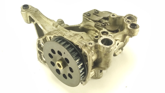 Маслонасос 04L145208D VAG