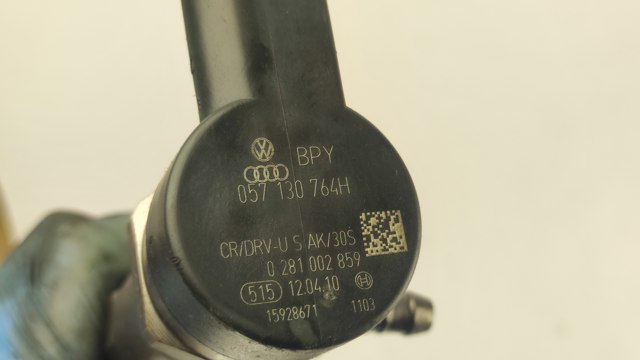 Регулятор давления топлива в топливной рейке Шкода Октавия II A5