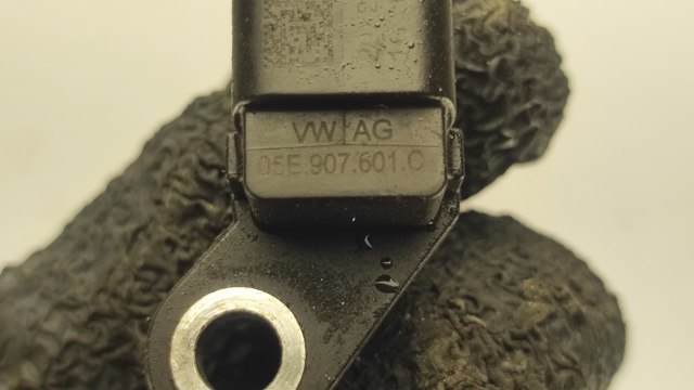 VAG 05E907601C Датчик распредвала в наличии Ирпень