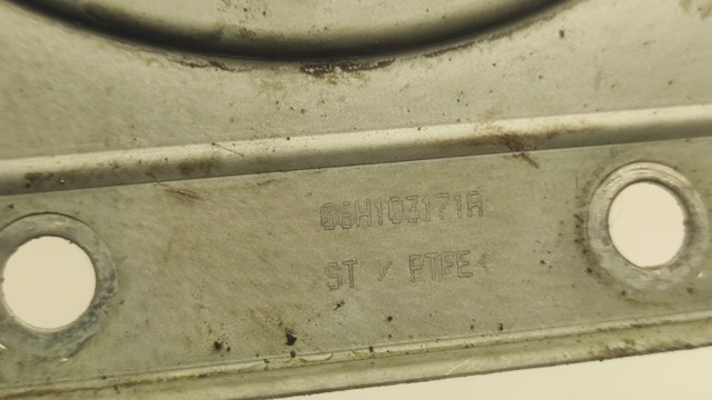 VAG 06H103171A Сальник коленвала задний в наличии Чернигов