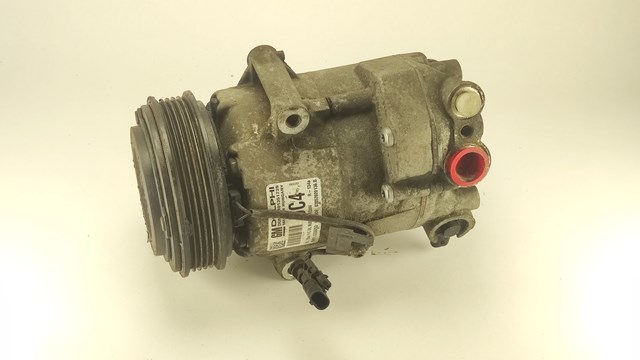 Компрессор климатической установки 13335253 OPEL