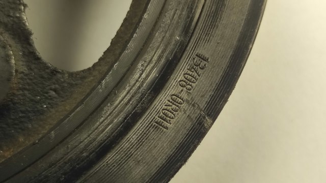 TOYOTA 134080R011 Шкив коленвала в наличии Ровно