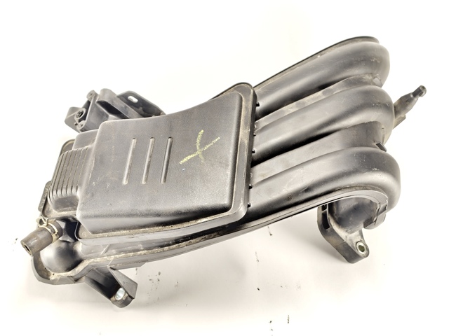 Коллектор впускной 140011HC2A NISSAN