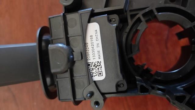 GM 20962249 Правый подрулевой переключатель в наличии Чернигов
