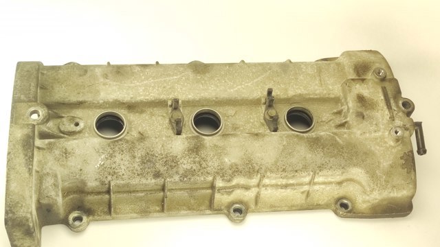 Крышка клапанная, правая 2242037110 HYUNDAI