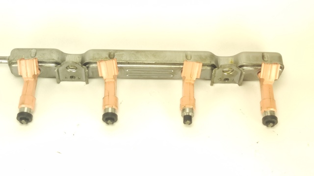 Форсунка инжектора 2325021091 TOYOTA