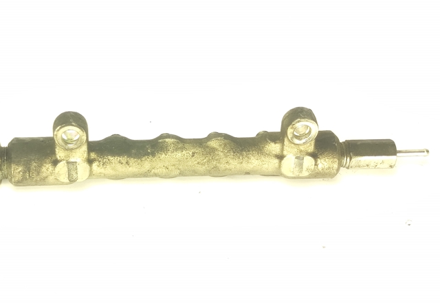 Распределитель топлива (рампа) 238100R010 TOYOTA