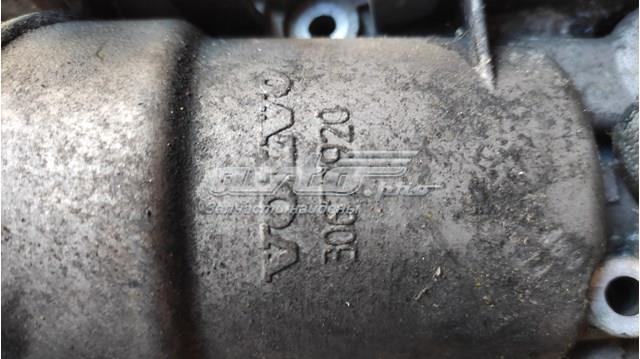  Корпус масляного фильтра 30677920 VOLVO
