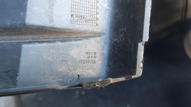 VOLVO 30744920 Решетка бампера переднего правая в наличии Харьков