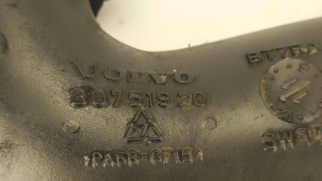 VOLVO 30751920 Патрубок системы рециркуляции отработавших газов EGR в наличии Павлоград