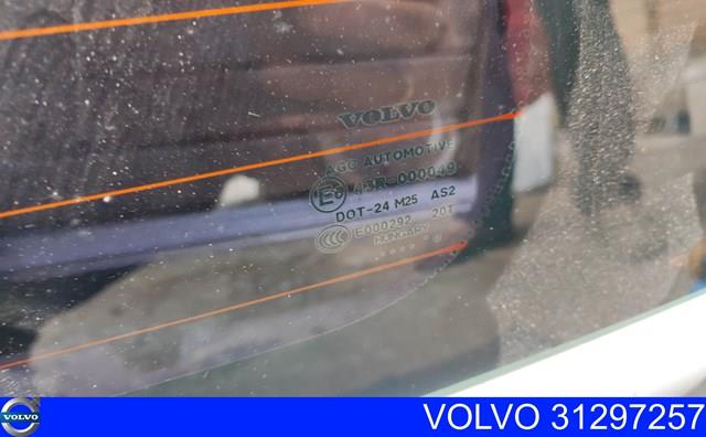 VOLVO 31297257 Стекло багажника двери 3/5-й задней (ляды) в наличии Киев