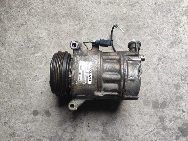 Насос кондиционера 31418490 VOLVO
