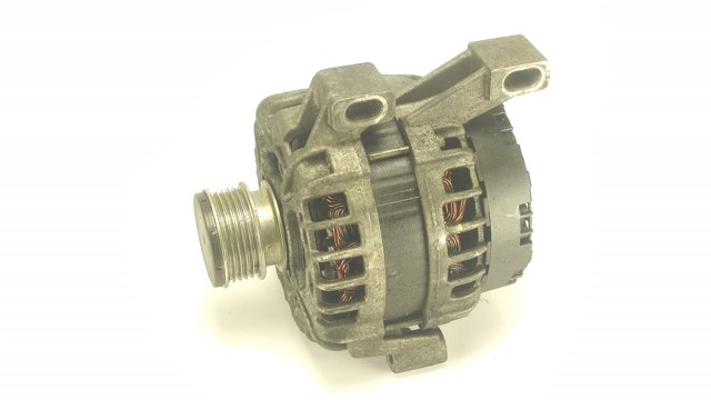 Автомобильный генератор 31419556 VOLVO