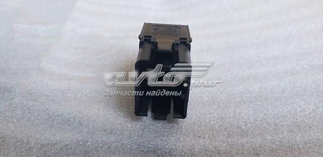 VAG 3C0953509 Кнопка аварийки в наличии Украина