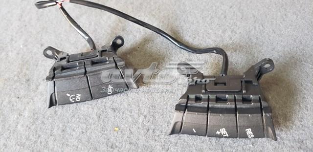 Блок кнопочных переключателей рулевого колеса 4M5T9E740AA FORD