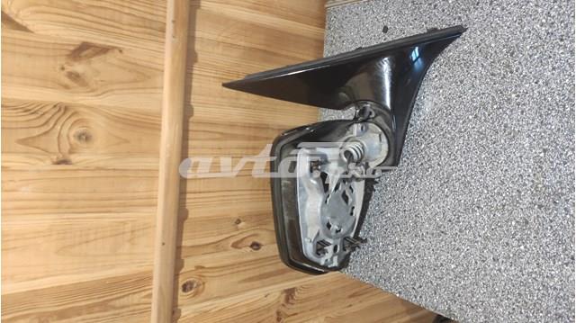 Наружное зеркало правое 51167321820 BMW