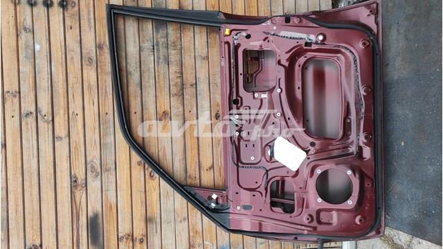 5700A878 MITSUBISHI Дверь передняя правая купить в Днепр