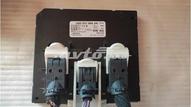 Блок комфорта 5Q0937086AK VAG