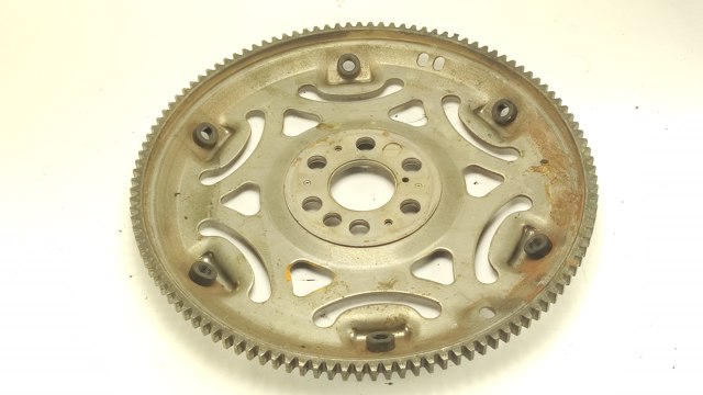 Демпферный маховик 7585146 BMW