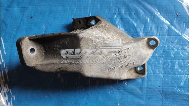 Кронштейн подушки (опоры) двигателя, левой 8D0199307L VAG