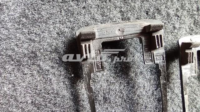 VAG 8T0837211 в наличии Одесса