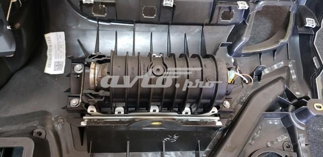 Подушка безопасности, пассажирская 8T0880204G VAG