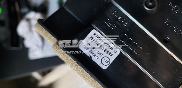 VAG 8T1820951EWVF Решетка вентиляции салона на "торпедо" в наличии Ровно