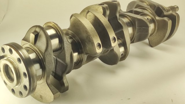 Коленвал двигателя 9125670 VOLVO