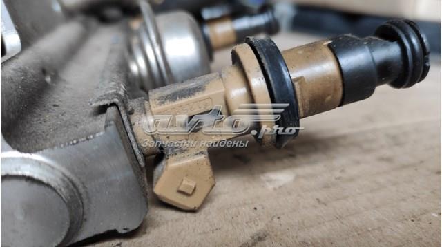 VOLVO 9125821 Форсунка впрыска топлива в наличии Кривой Рог
