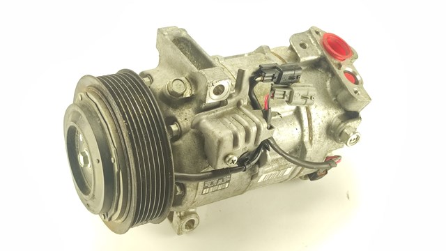 Компрессор кондиционера 92600HV80A NISSAN