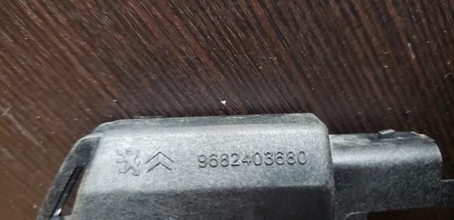 PEUGEOT 9682403680 Фонарь подсветки заднего номерного знака в наличии Украина