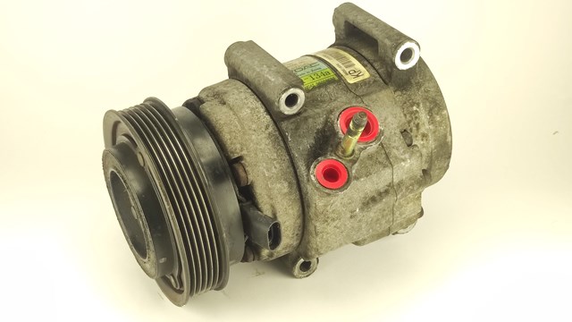 Компрессор кондиционера 96861884 OPEL