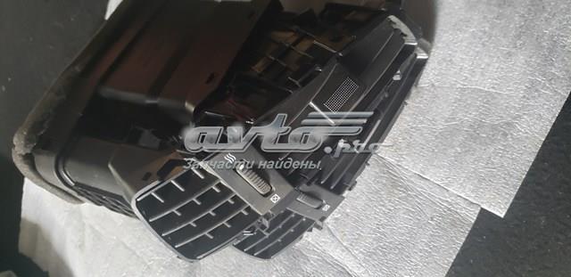Распределитель воздуха на консоле, центральный 974301H000 HYUNDAI