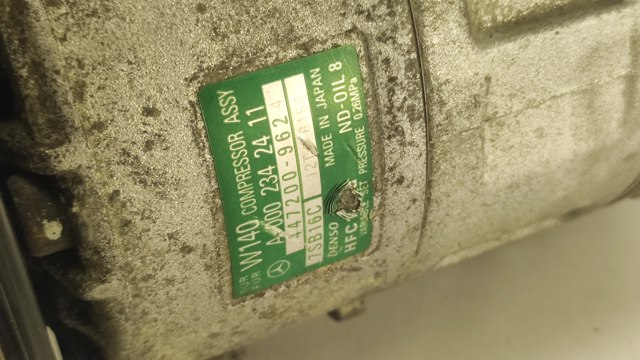 MERCEDES A0002342411 Компрессор кондиционера в наличии Чернигов