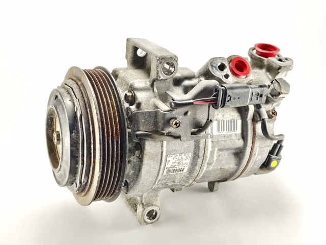 Компрессор климатической установки A0008304202 MERCEDES