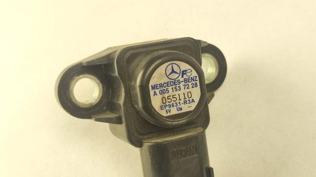 A0051537228 MERCEDES Датчик давления наддува купить в Львов