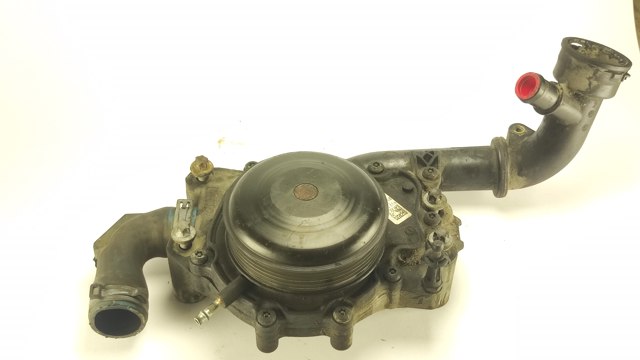 Водяной насос A6512001901 MERCEDES