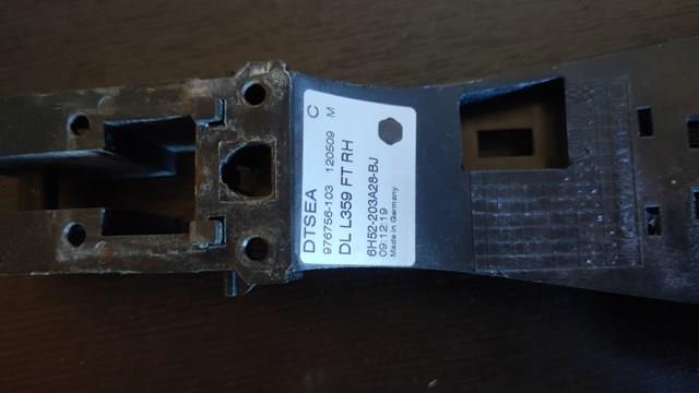 LAND ROVER CXF500043 Держатель наружной ручки двери передней правой в наличии Черкассы