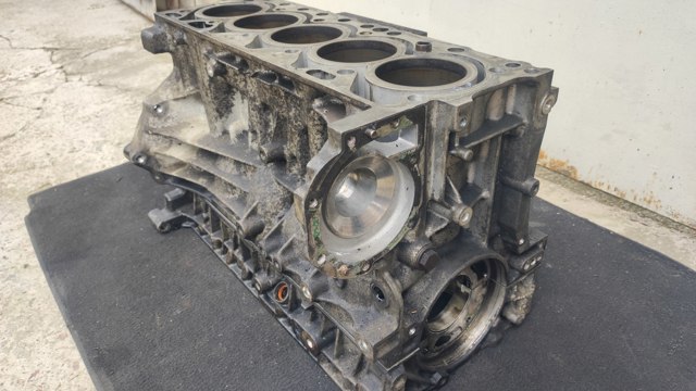 D5204T Двигатель купить Ровно