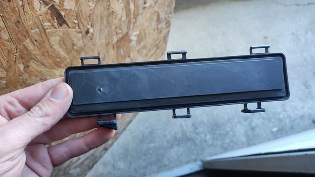 LR003205 LAND ROVER купить в Украина