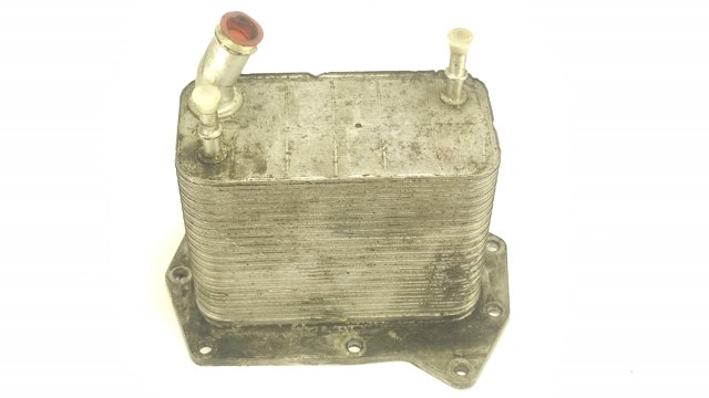 Корпус масляного фильтра LR006427 LAND ROVER