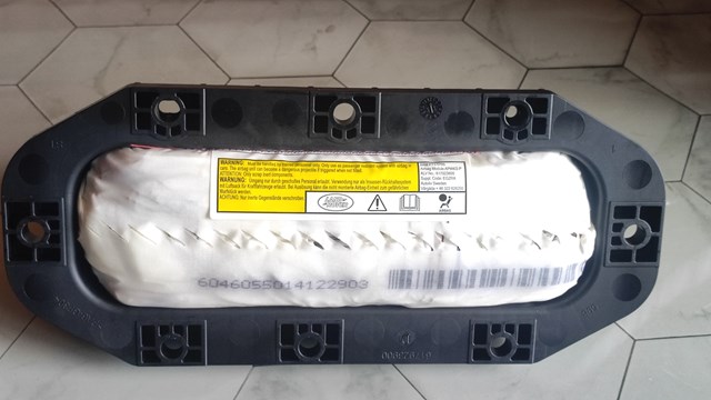 Подушка безопасности (AIRBAG) пассажирская LR026016 LAND ROVER