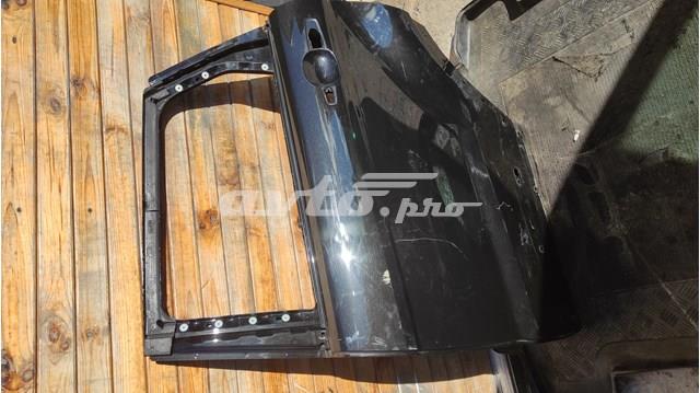 Задняя левая дверь LR028557 LAND ROVER