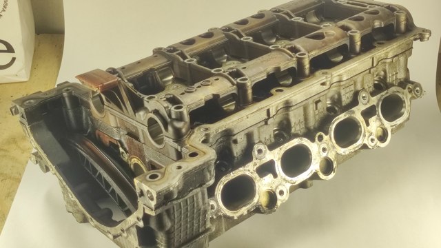 Головка блока R2710161201 MERCEDES