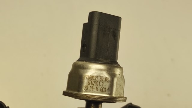 V7540439 купить Ирпень