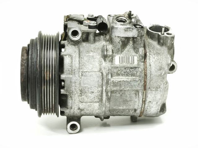 Компрессор системы кондиционирования 0002302011 MERCEDES
