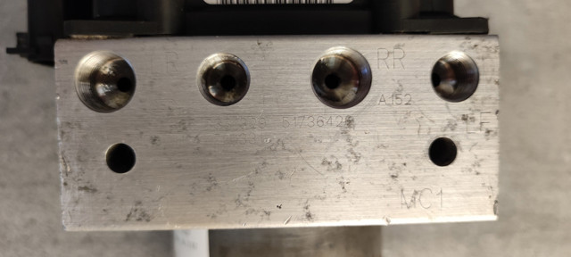 Блок управления АБС  0265233329 BOSCH