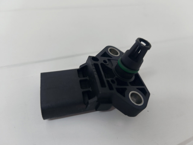 0281006060 BOSCH Датчик давления наддува купить в Полтава
